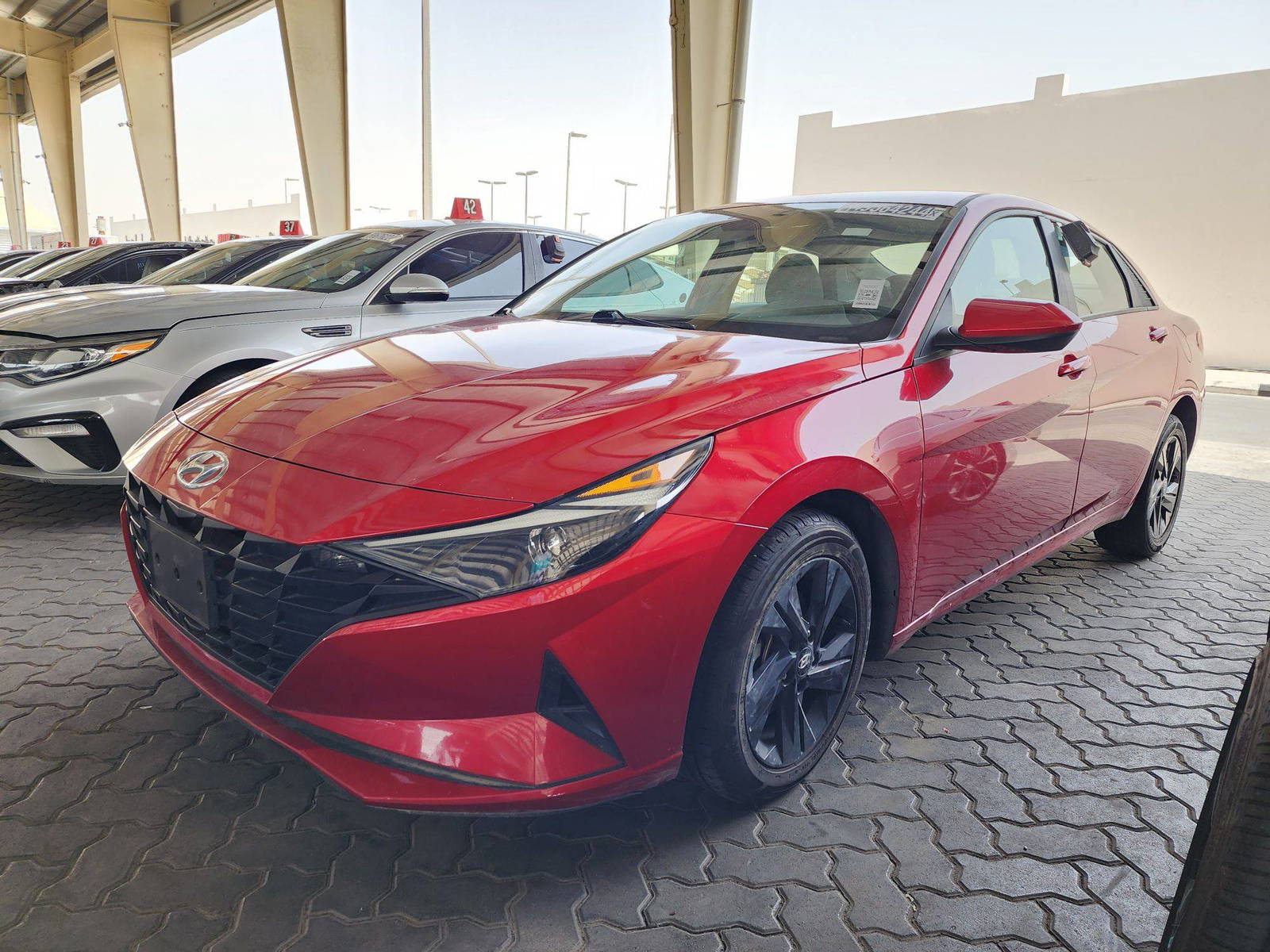 2021 HYUNDAI ELANTRA — 76219 Miles — Lot 17467 — Souq - Marhaba Auctions Used Cars - Image 5