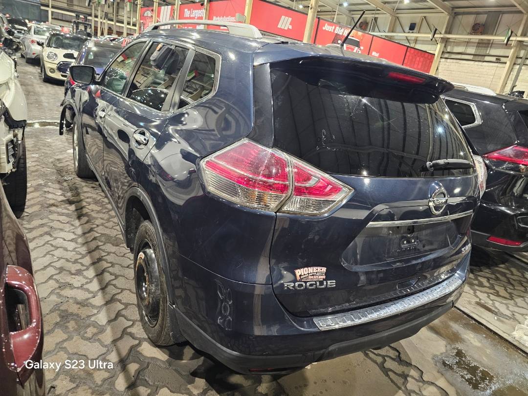 2015 NISSAN ROGUE — 233252 Miles — Lot FC828652 — Main - Marhaba Auctions Used Cars - Image 3