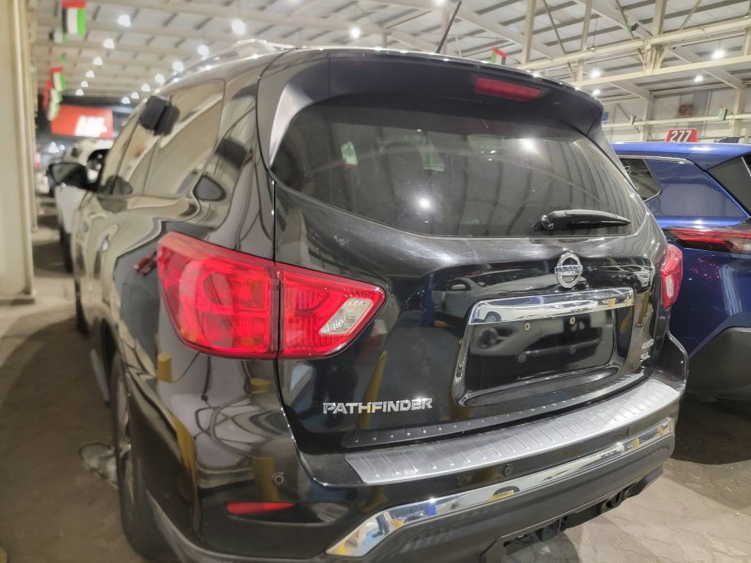 2017 NISSAN PATHFINDER — 176562 Miles — Lot M9HC606113 — Main - Marhaba Auctions Used Cars - Image 3