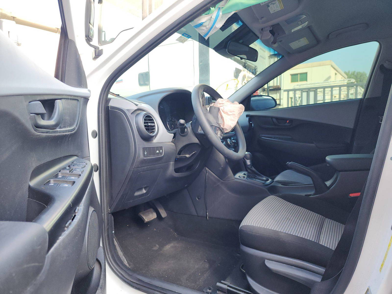 2021 HYUNDAI KONA — 42725 Miles — Lot 80102194 — Main - Marhaba Auctions Used Cars - Image 9