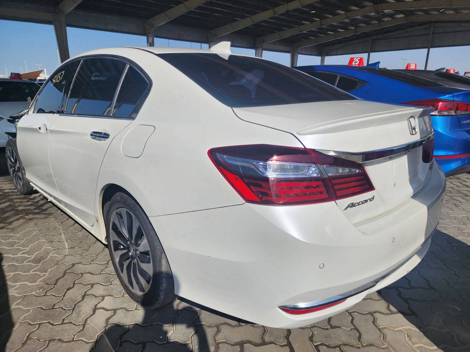 2017 HONDA ACCORD — 81159 Miles — Lot 60713753 - Marhaba Auctions Used Cars - Image 9