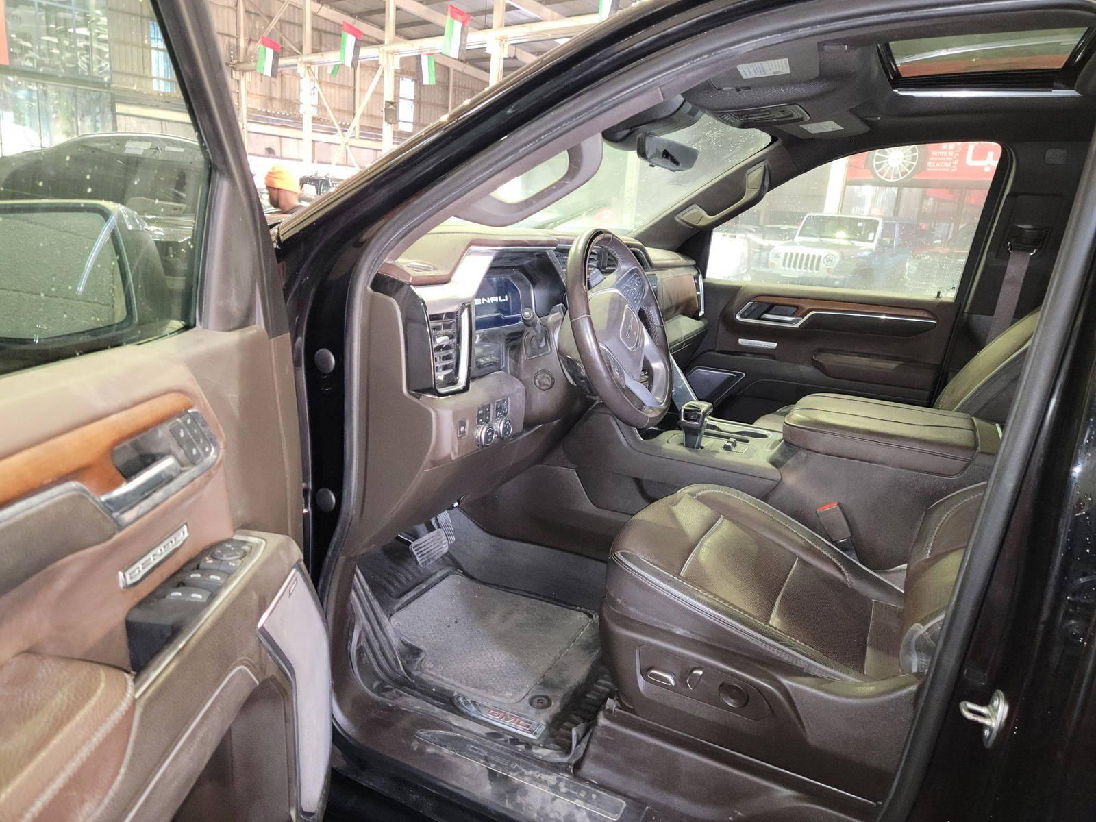 GMC SIERRA, K1500 DENALI 2023 - Marhaba Auction Used Cars - Image 9