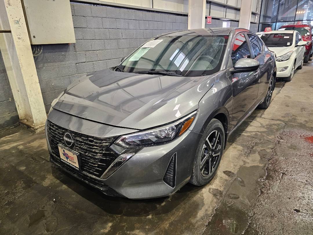 2024 NISSAN SENTRA — 622 Miles — Lot CVXRY241266 — Main - Marhaba Auctions Used Cars - Image 4