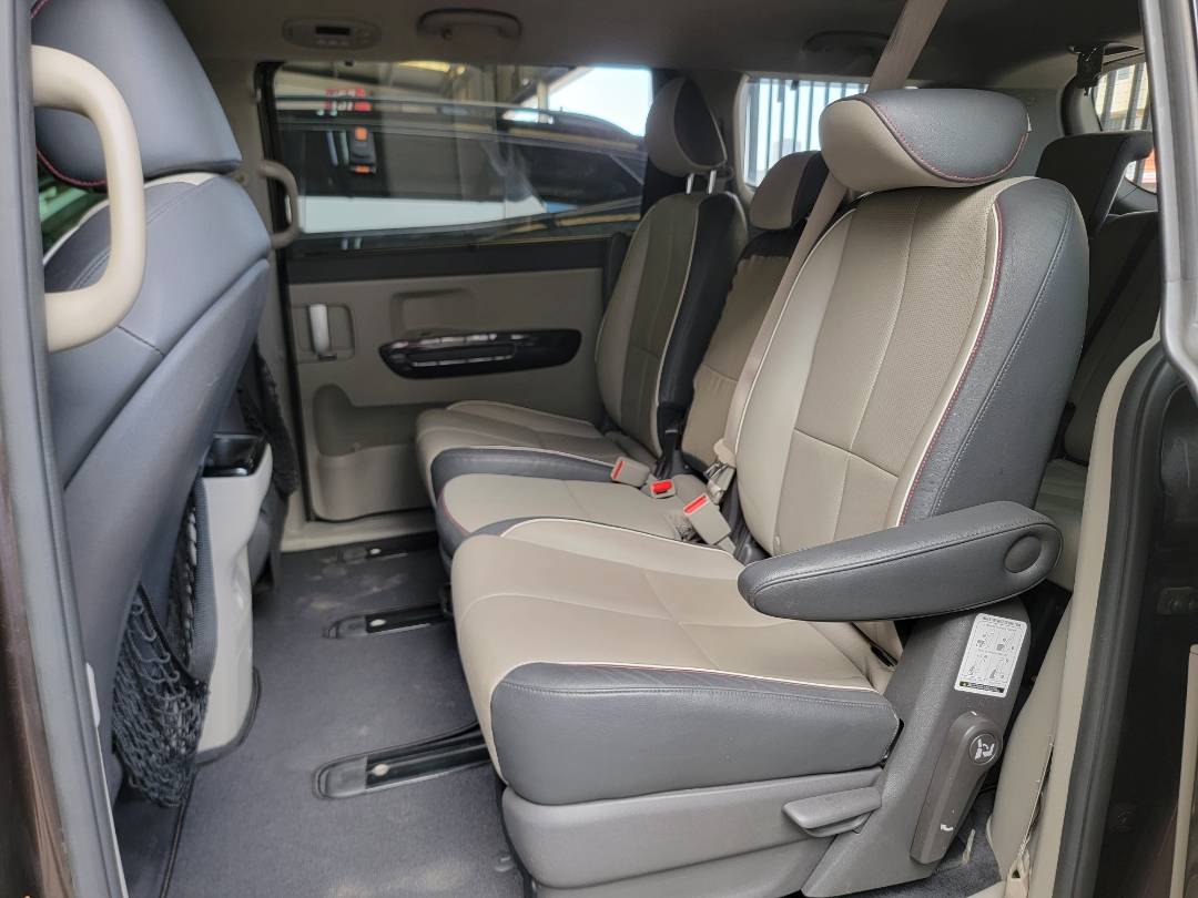 2015 KIA SEDONA — 177244 Miles — Lot 6020941 — Main - Marhaba Auctions Used Cars - Image 6