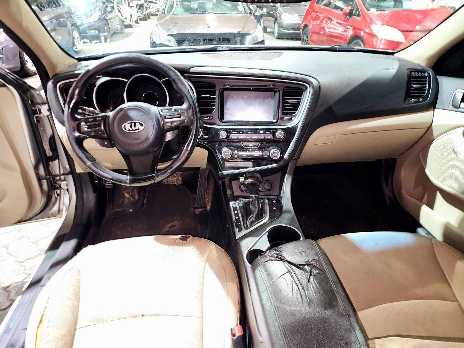2014 KIA OPTIMA — 200379 Miles — Lot 84425184 — Souq - Marhaba Auctions Used Cars - Image 7