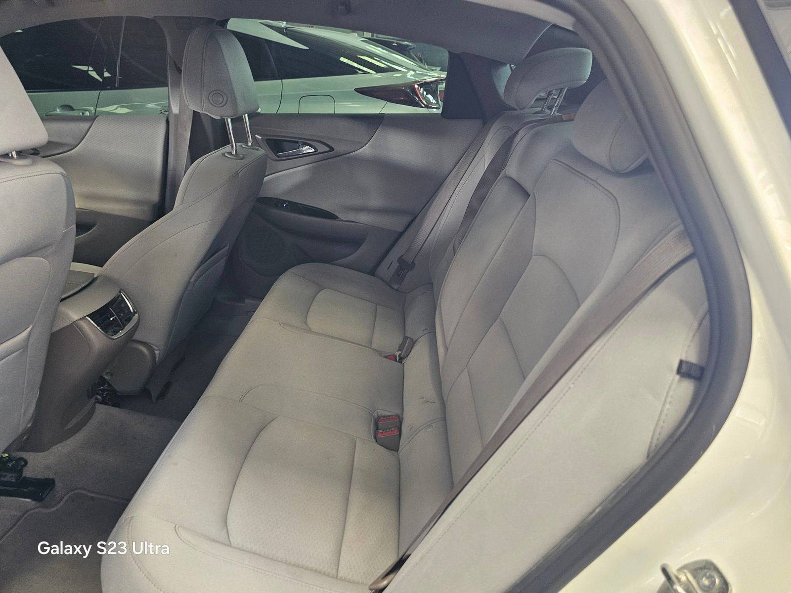 2022 CHEVROLET MALIBU — 118470 KM — Lot F115233 — Main - Marhaba Auctions Used Cars - Image 9