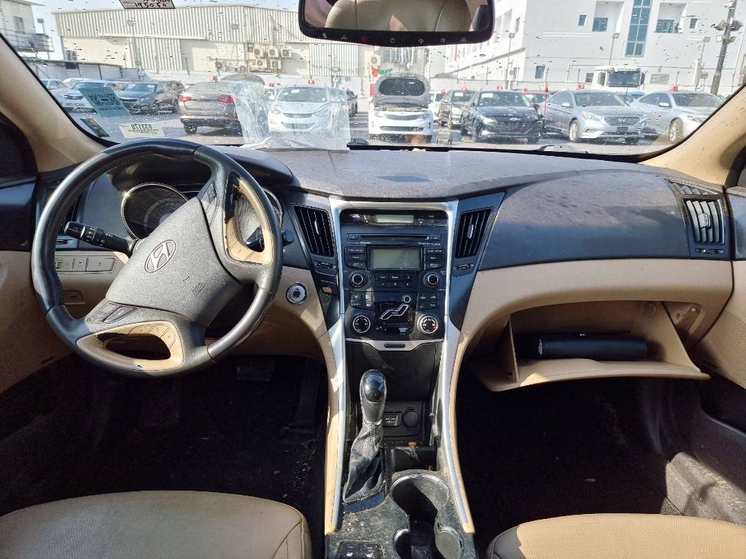 2013 HYUNDAI SONATA — 195050 Miles — Lot 125487 — Souq - Marhaba Auctions Used Cars - Image 7