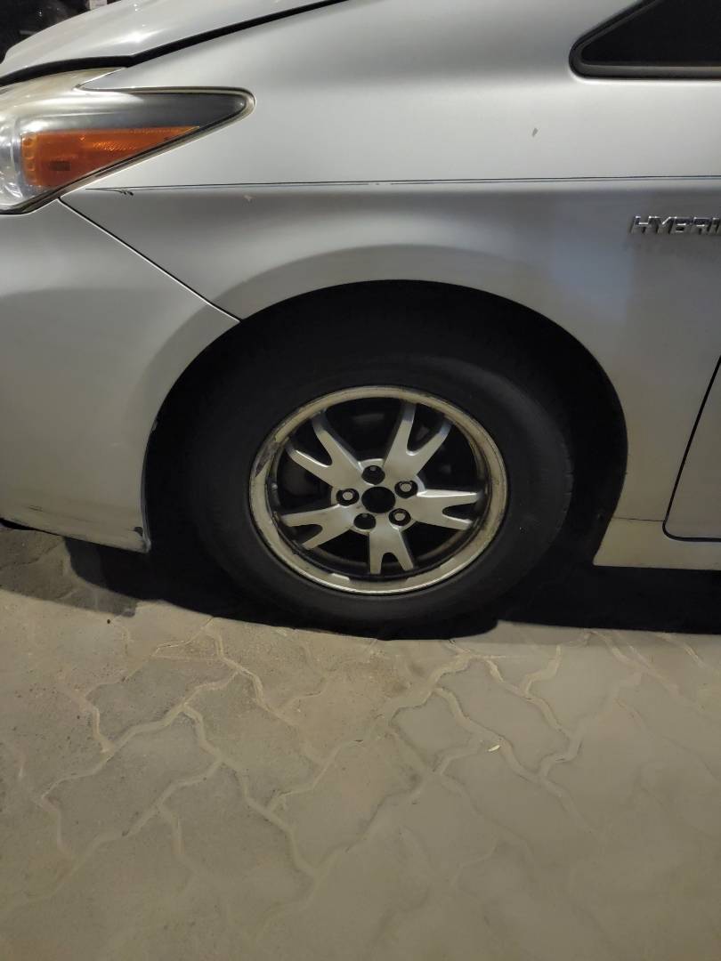 2010 TOYOTA PRIUS — 297698 Miles — Lot 0021930 — Main - Marhaba Auctions Used Cars - Image 9