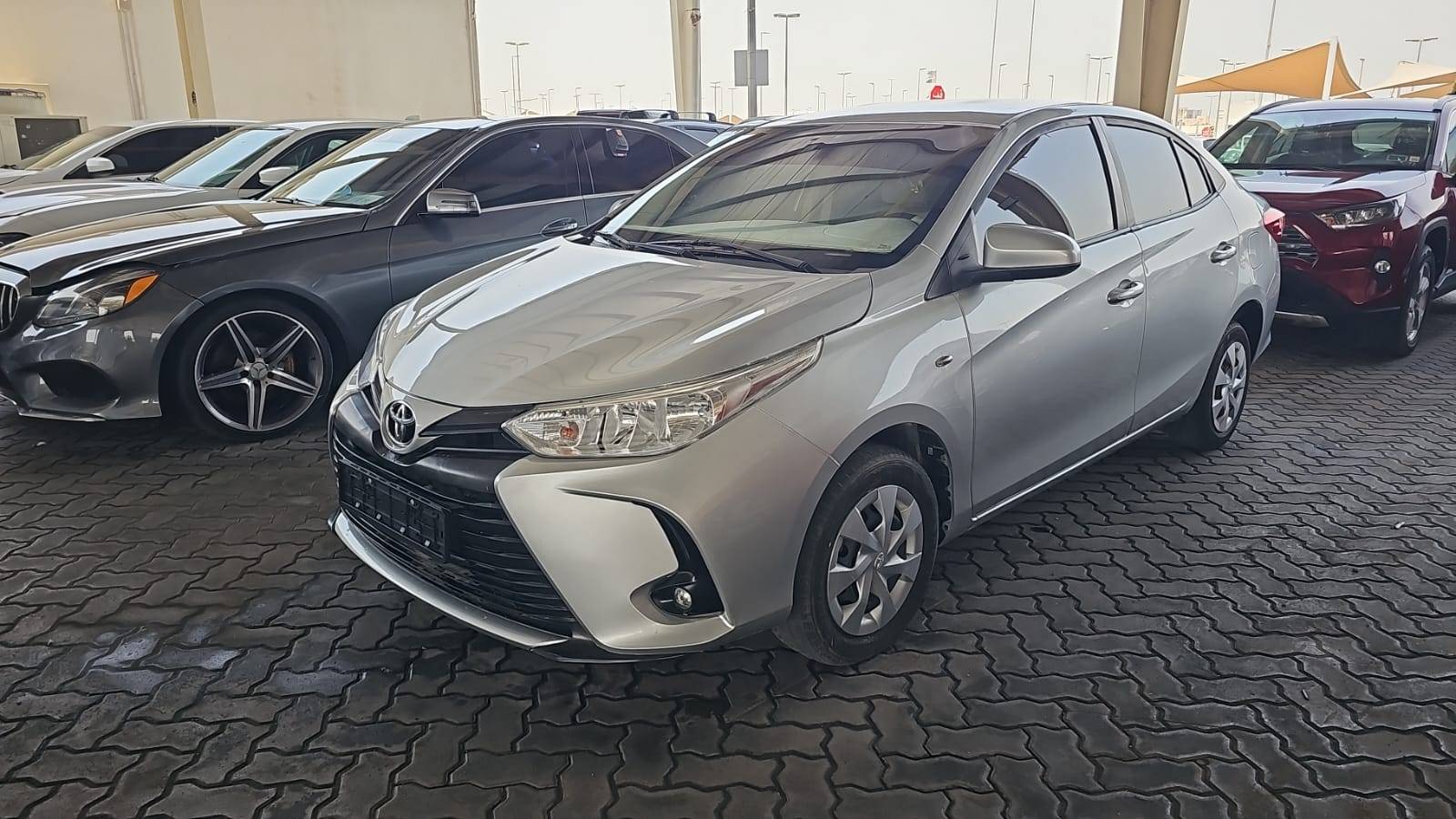 2022 TOYOTA YARIS — 76787 KM — Lot N2165906 — Main - Marhaba Auctions Used Cars - Image 3