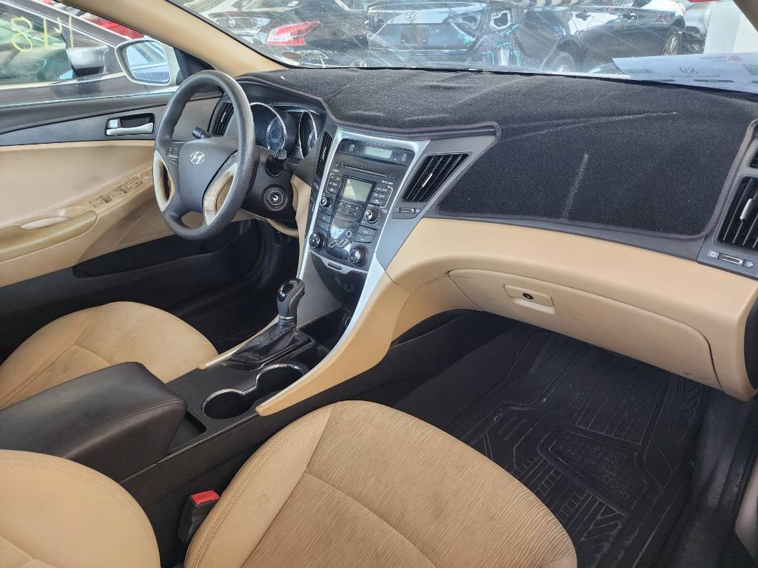 2011 HYUNDAI SONATA — 148873 Miles — Lot 39506934 - Marhaba Auctions Used Cars - Image 6