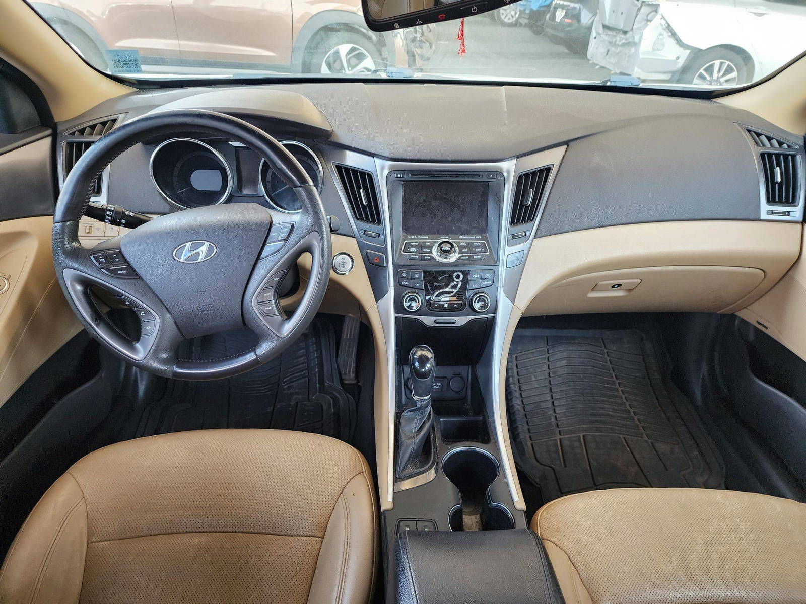 2012 HYUNDAI SONATA — 210958 Miles — Lot 56508864 — Souq - Marhaba Auctions Used Cars - Image 7