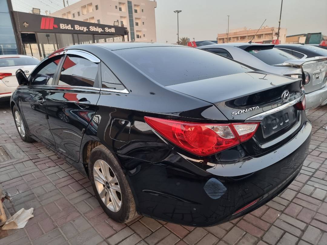 2012 HYUNDAI SONATA — 120014 KM — Lot 125487 — Ind. 12 - Marhaba Auctions Used Cars - Image 5