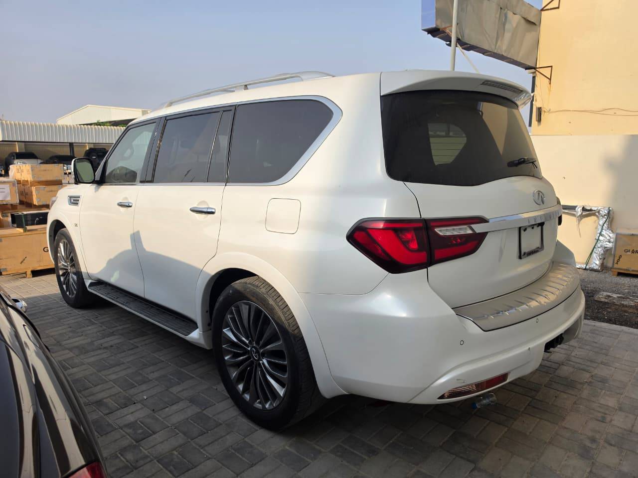 2019 INFINITI QX80 — 152976 Miles — Lot 94865355 - Marhaba Auctions Used Cars - Image 4