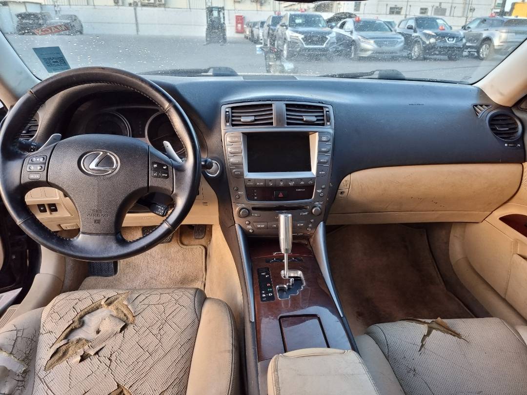 2007 LEXUS IS 250 — 148253 Miles — Lot 125487 — Souq - Marhaba Auctions Used Cars - Image 7