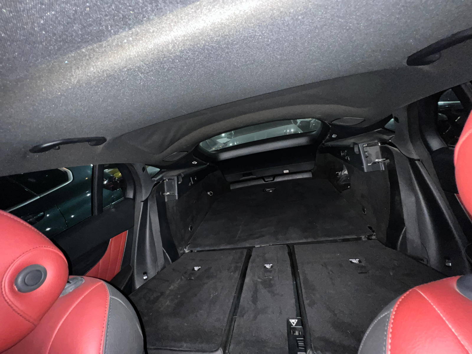 2018 MERCEDES BENZ GLC — 74288 KM — Lot JF368562 - Marhaba Auctions Used Cars - Image 9