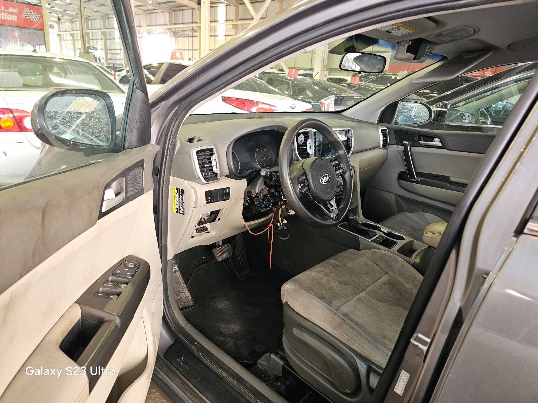 2017 KIA SPORTAGE — 119939 Miles — Lot 9H7037497 — Main - Marhaba Auctions Used Cars - Image 9
