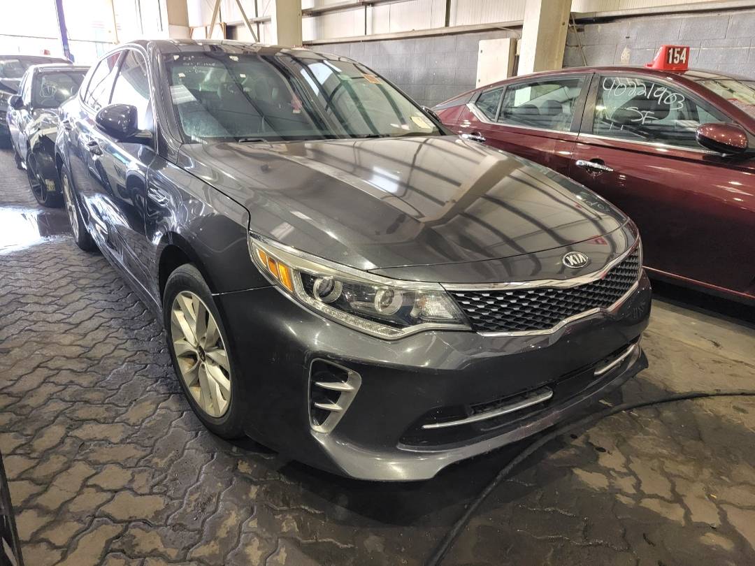 2017 KIA OPTIMA — 187770 Miles — Lot HG130705 — Main - Marhaba Auctions Used Cars - Image 4