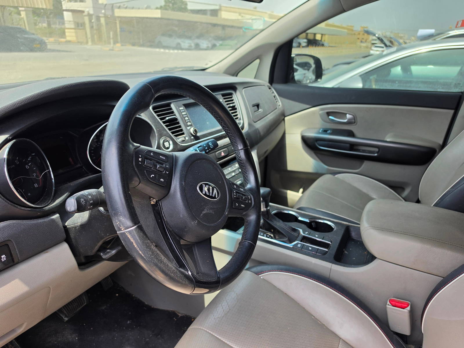 2019 KIA SEDONA — 138897 Miles — Lot 6514264 - Marhaba Auctions Used Cars - Image 10