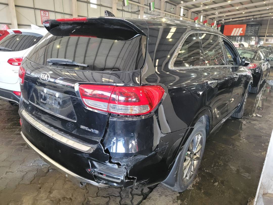 2017 KIA SORENTO — 106205 Miles — Lot 44192575 — Main - Marhaba Auctions Used Cars - Image 3