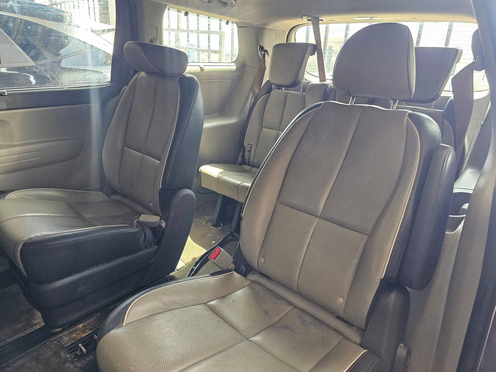 KIA SEDONA 2017 - Marhaba Auction Used Cars - Image 9