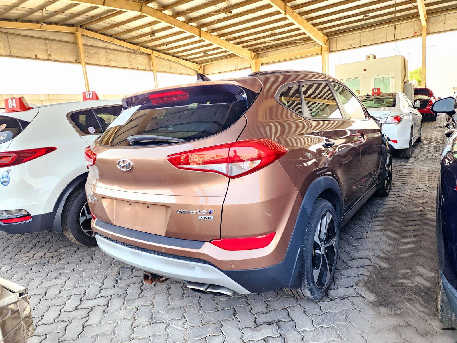 2017 HYUNDAI TUCSON — 117815 Miles — Lot 27HU319926 — Souq - Marhaba Auctions Used Cars - Image 3