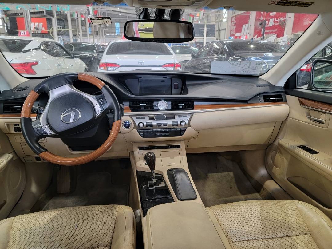 2014 LEXUS ES 300H — 174221 Miles — Lot 43631884 — Main - Marhaba Auctions Used Cars - Image 7