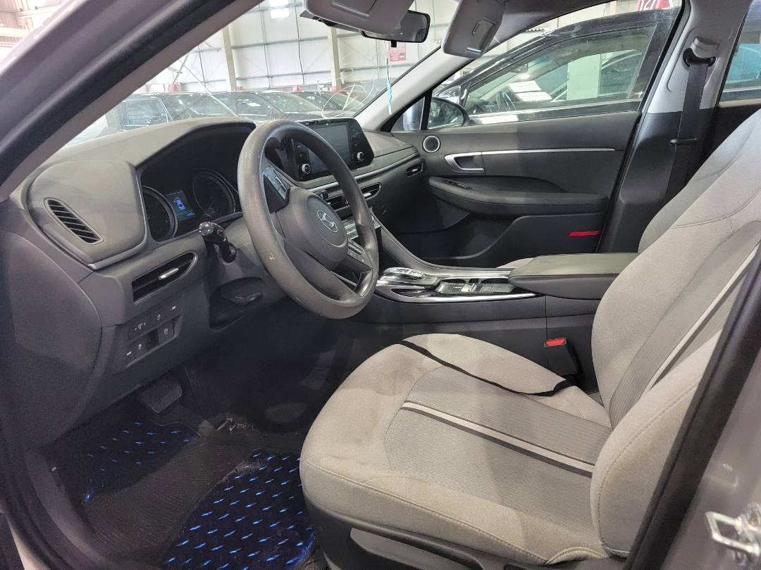 2020 HYUNDAI SONATA — 31015 Miles — Lot H045749 — Souq - Marhaba Auctions Used Cars - Image 8