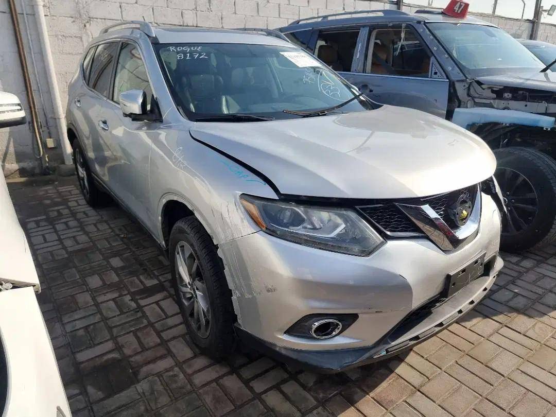 NISSAN ROGUE