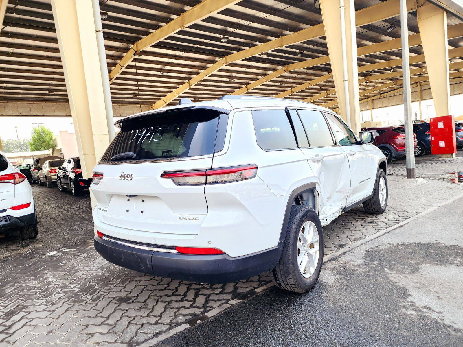 2023 JEEP GRAND CHEROKEE LAREDO — 34047 Miles — Lot 8109715 — Main - Marhaba Auctions Used Cars - Image 3
