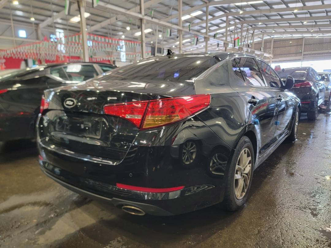2012 KIA K5 — 155681 KM — Lot 200550 — Main - Marhaba Auctions Used Cars - Image 3