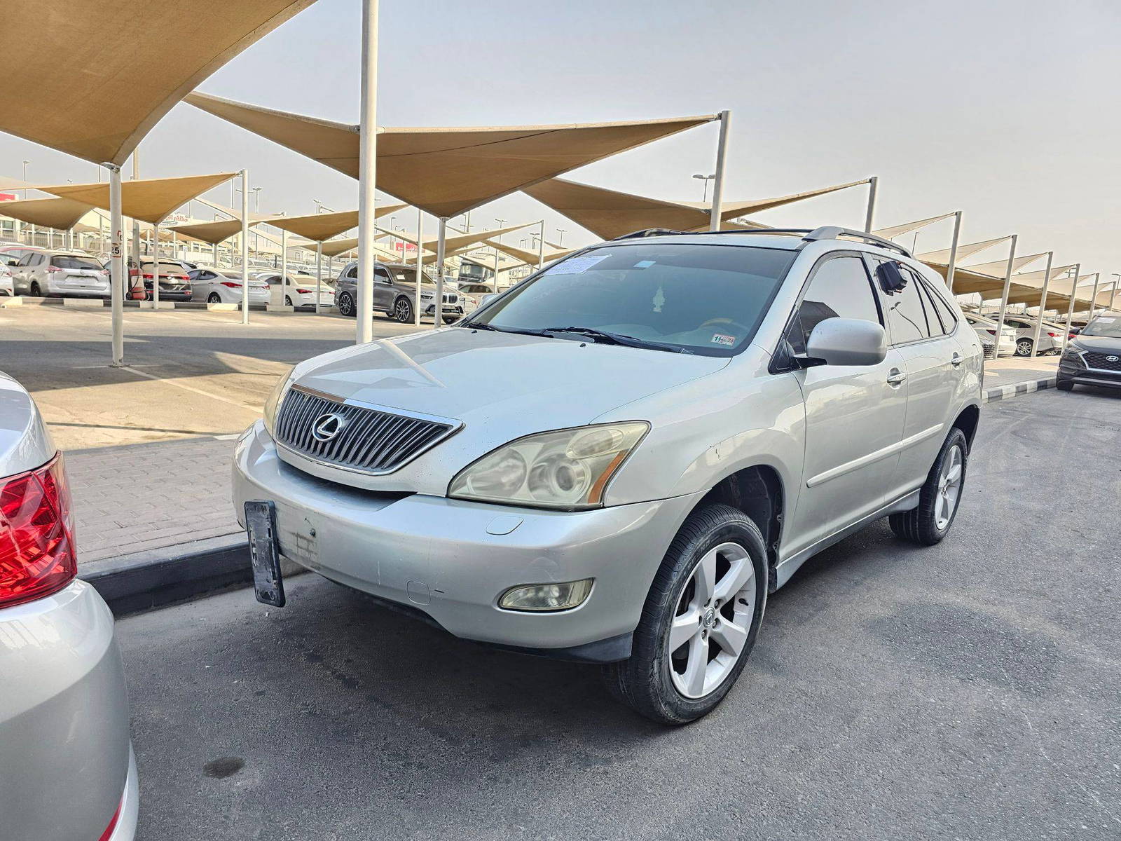 2006 LEXUS RX 330 — 245058 Miles — Lot UX6C101981 — Souq - Marhaba Auctions Used Cars - Image 5