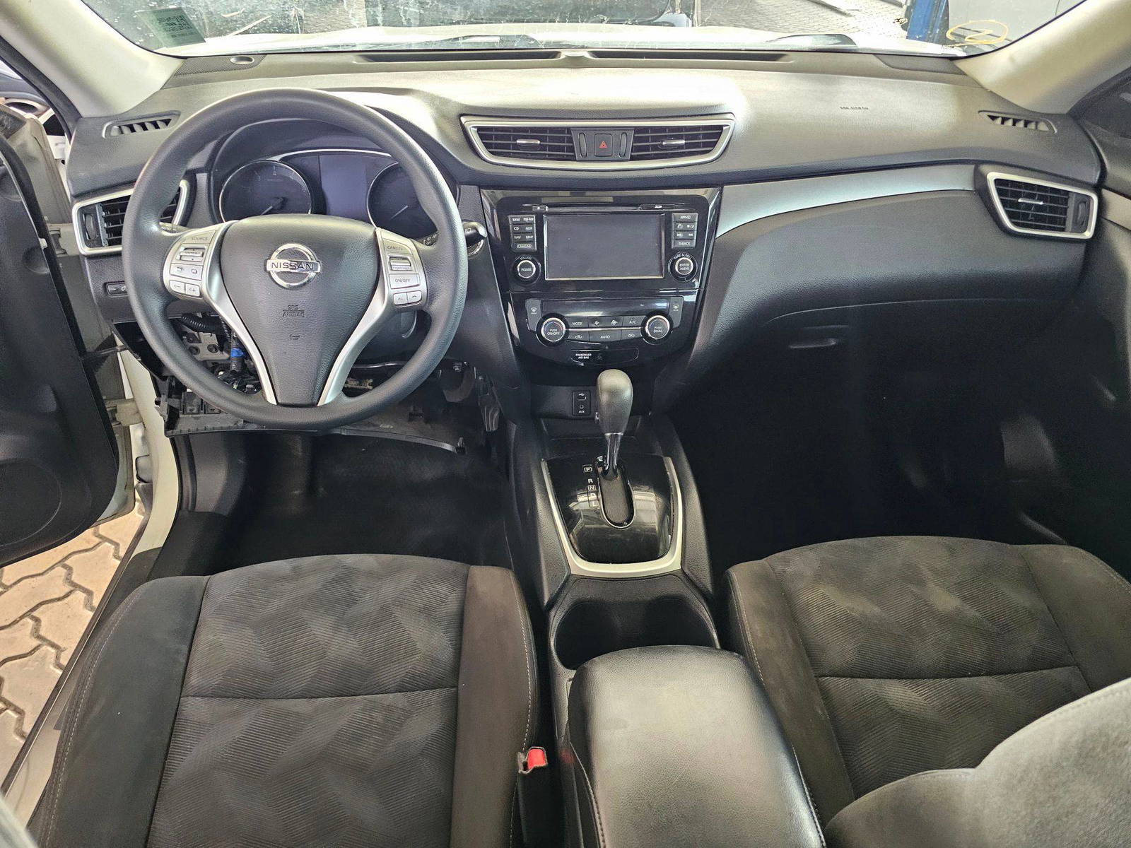 2015 NISSAN ROGUE — 194749 Miles — Lot 64673155 — Main - Marhaba Auctions Used Cars - Image 8