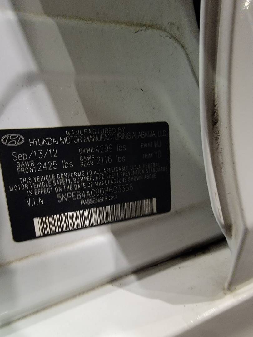 2013 HYUNDAI SONATA — 181973 Miles — Lot DH603666 — Main - Marhaba Auctions Used Cars - Image 8