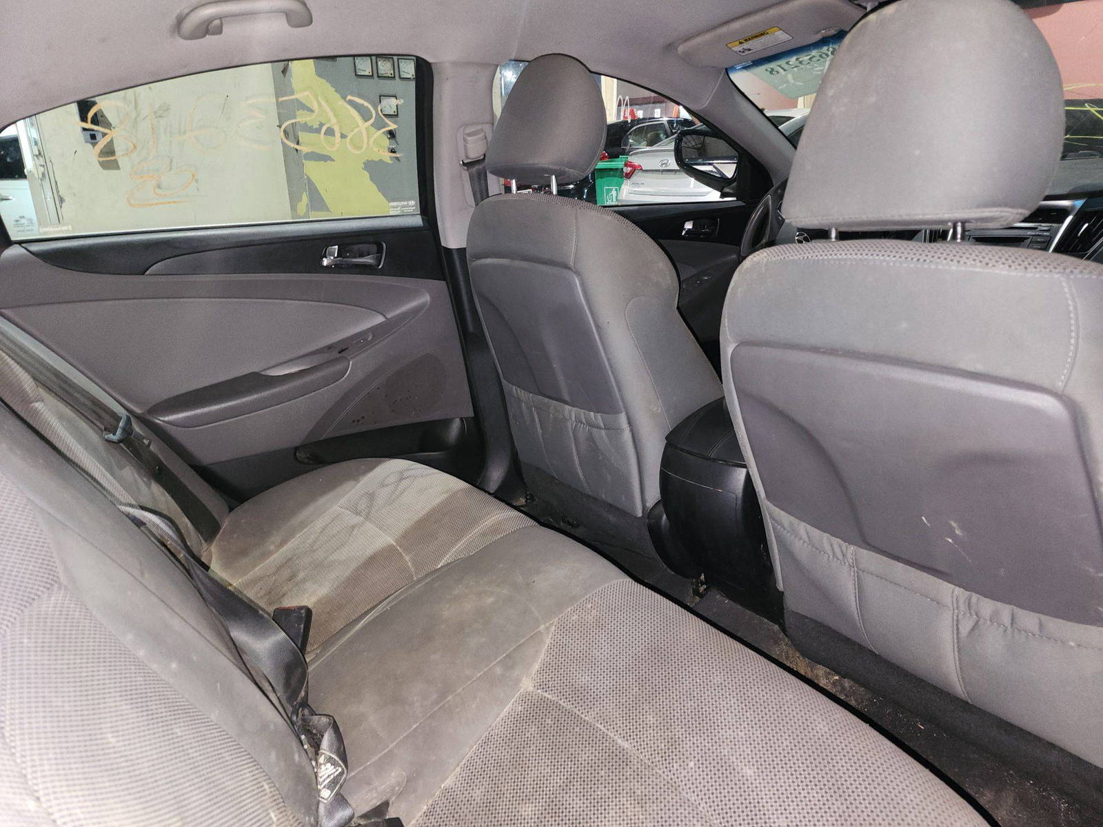 2014 HYUNDAI SONATA — 178010 Miles — Lot 38653218 - Marhaba Auctions Used Cars - Image 5