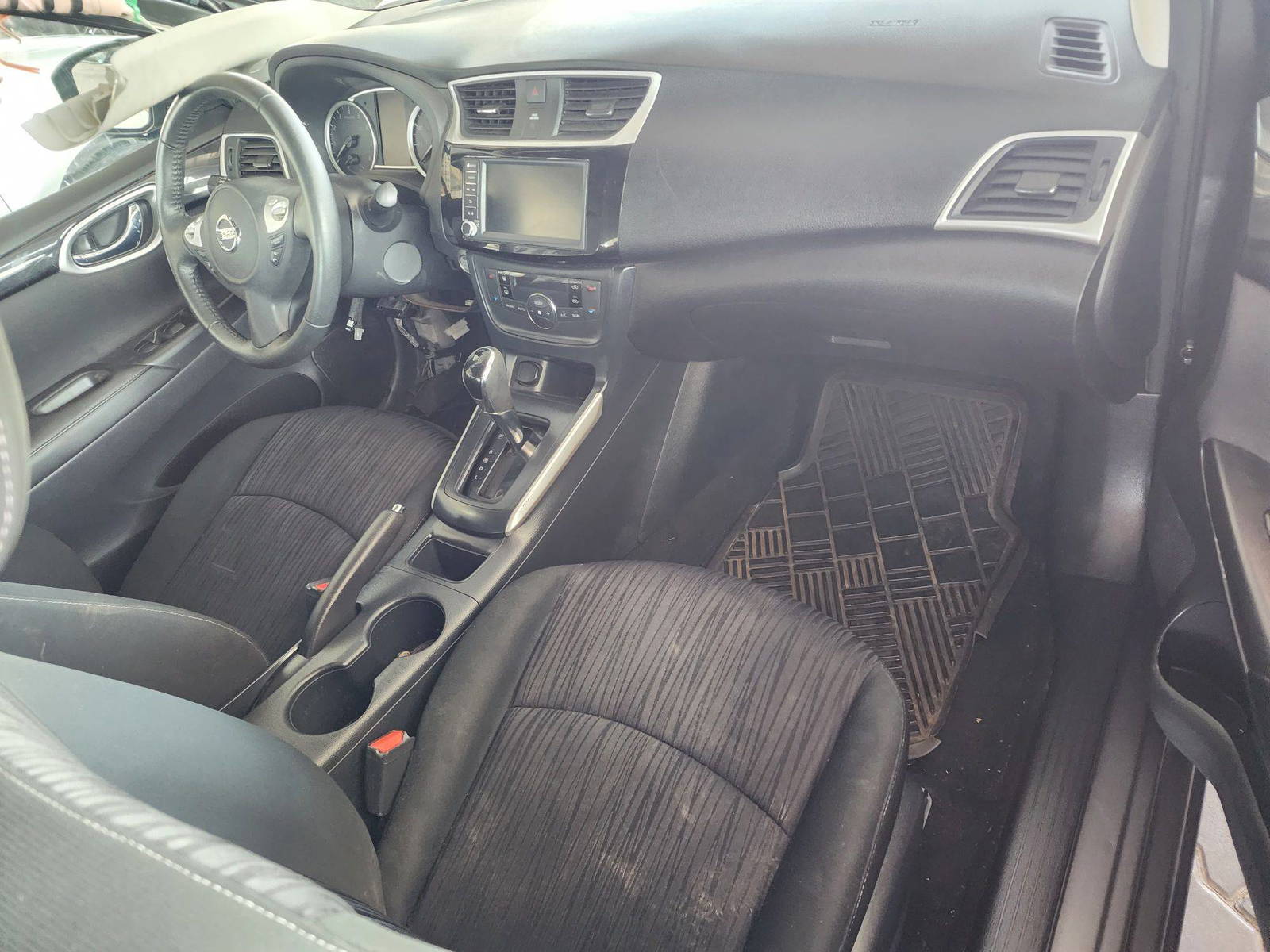 2019 NISSAN SENTRA — 71577 Miles — Lot 37371186 - Marhaba Auctions Used Cars - Image 6