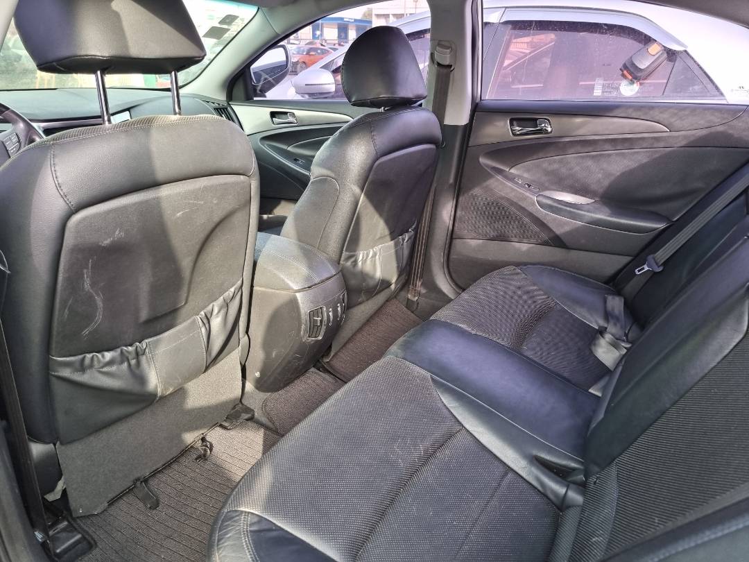 HYUNDAI SONATA 2012 - Marhaba Auction Used Cars - Image 6