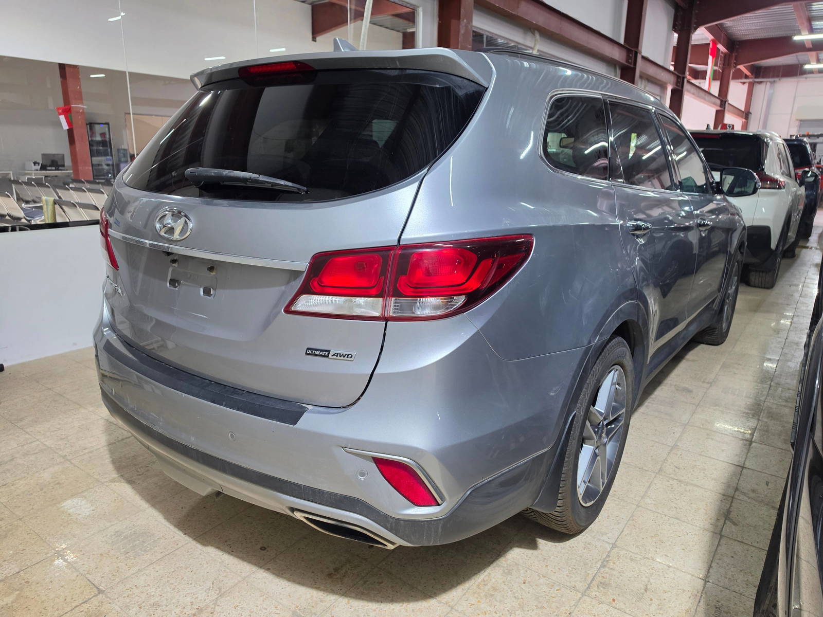 2017 HYUNDAI SANTA FE — 145704 Miles — Lot 90996615 - Marhaba Auctions Used Cars - Image 4