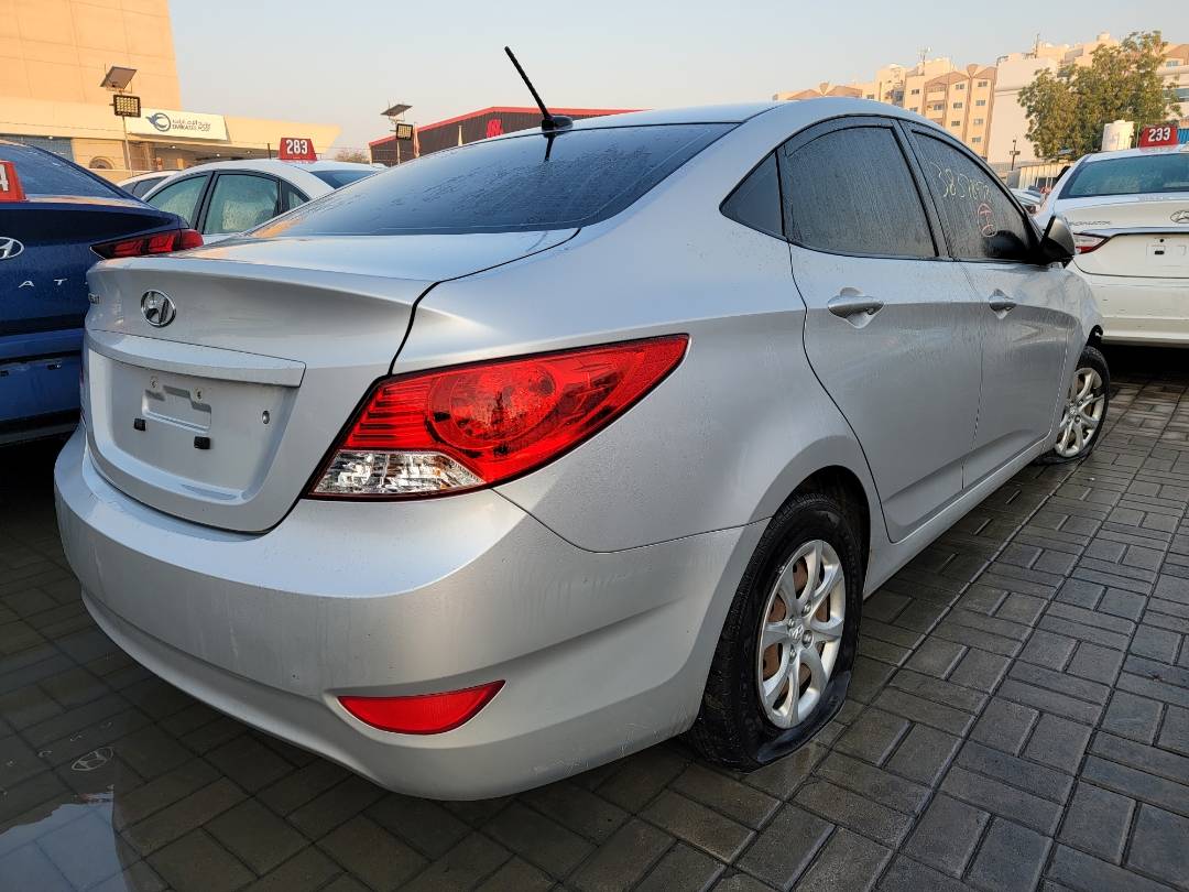 2012 HYUNDAI ACCENT — 90986 Miles — Lot 38378478 - Marhaba Auctions Used Cars - Image 3