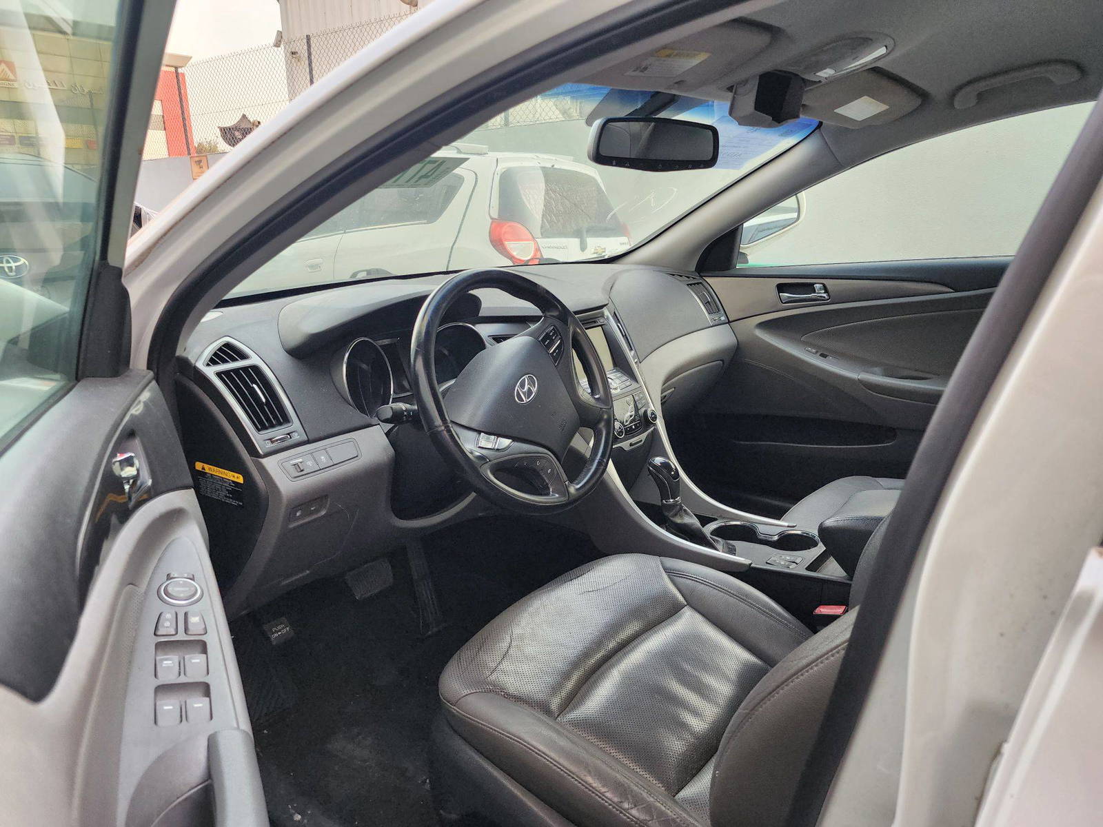 HYUNDAI SONATA 2013 - Marhaba Auction Used Cars - Image 9