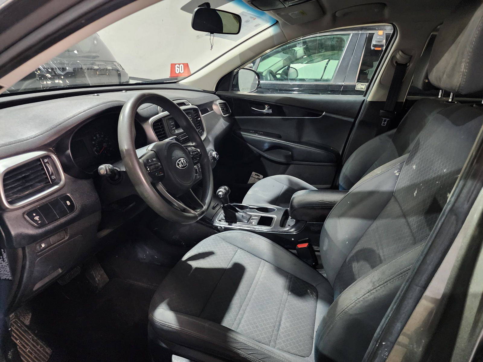 2017 KIA SORENTO — 163043 Miles — Lot 138907 — Al Quoz - Marhaba Auctions Used Cars - Image 9