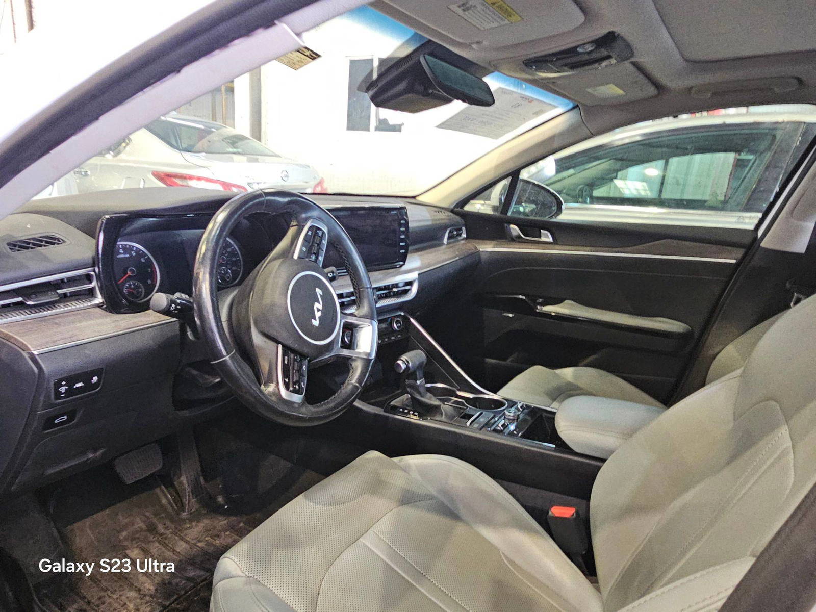 KIA K5 2021 - Marhaba Auction Used Cars - Image 8