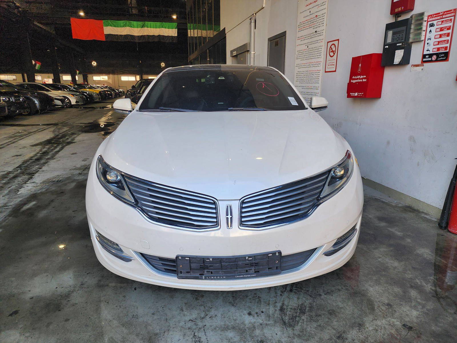 2015 LINCOLN MKZ — 140729 KM — Lot 5678 — Souq - Marhaba Auctions Used Cars - Image 7
