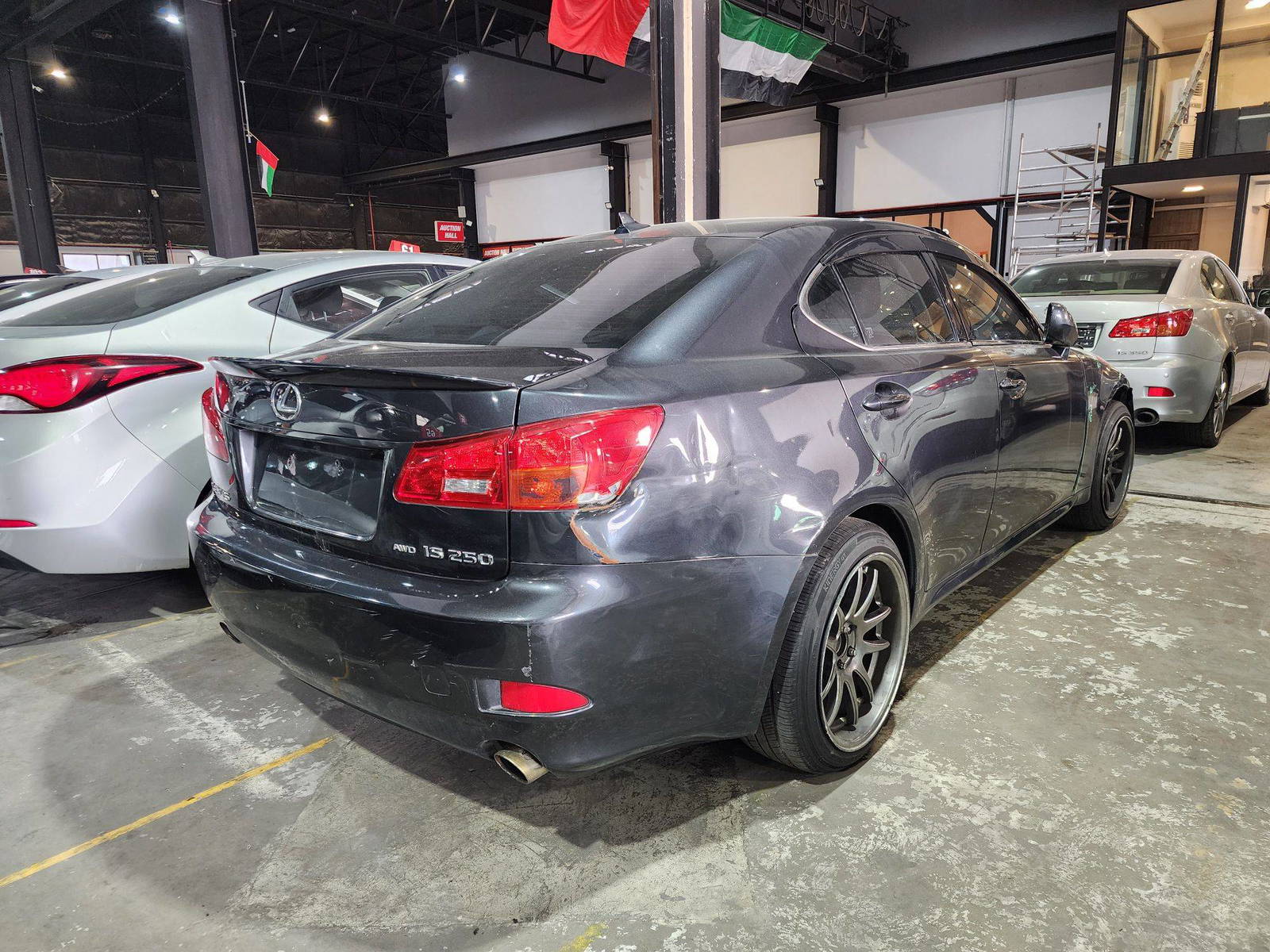 2007 LEXUS IS 250 — 166982 Miles — Lot 72016314 — Souq - Marhaba Auctions Used Cars - Image 4