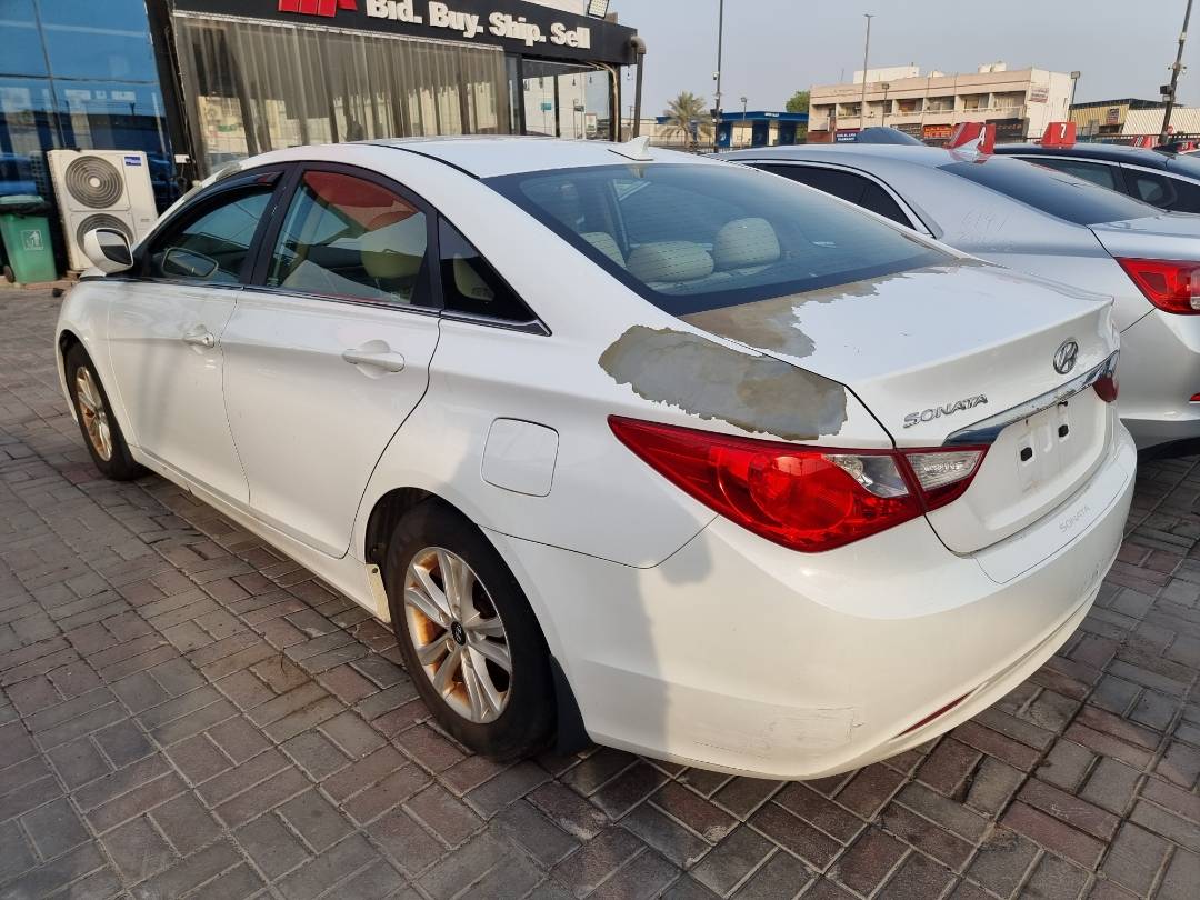 2013 HYUNDAI SONATA — 210936 Miles — Lot 214587 — Ind. 12 - Marhaba Auctions Used Cars - Image 5