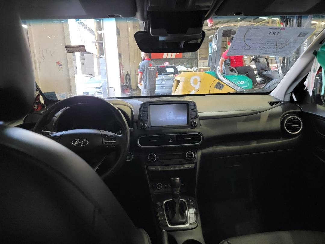 2018 HYUNDAI KONA — 81260 KM — Lot 85286154 — Main - Marhaba Auctions Used Cars - Image 8