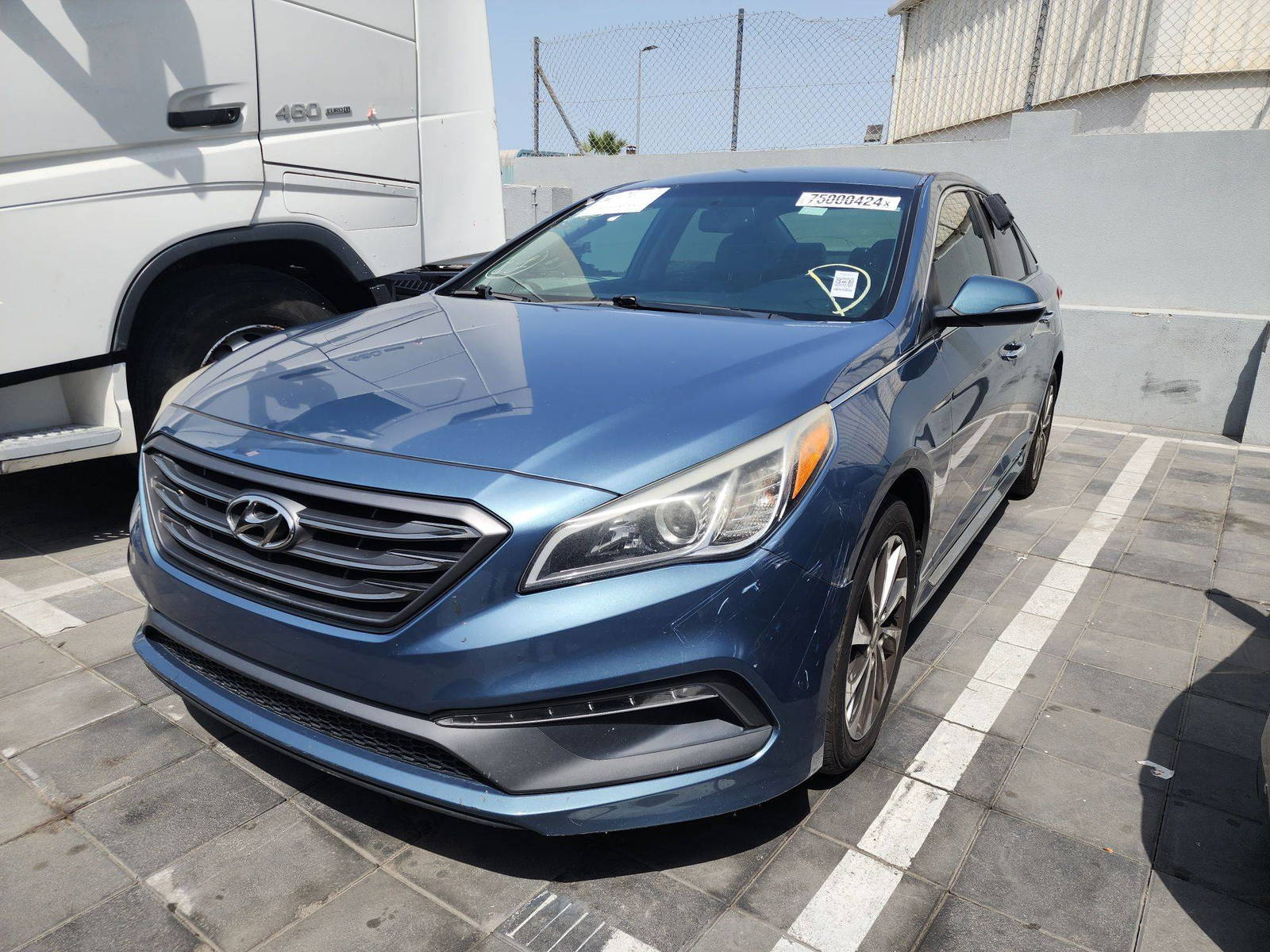 2015 HYUNDAI SONATA — 168949 Miles — Lot 94537 — Al Quoz - Marhaba Auctions Used Cars - Image 3