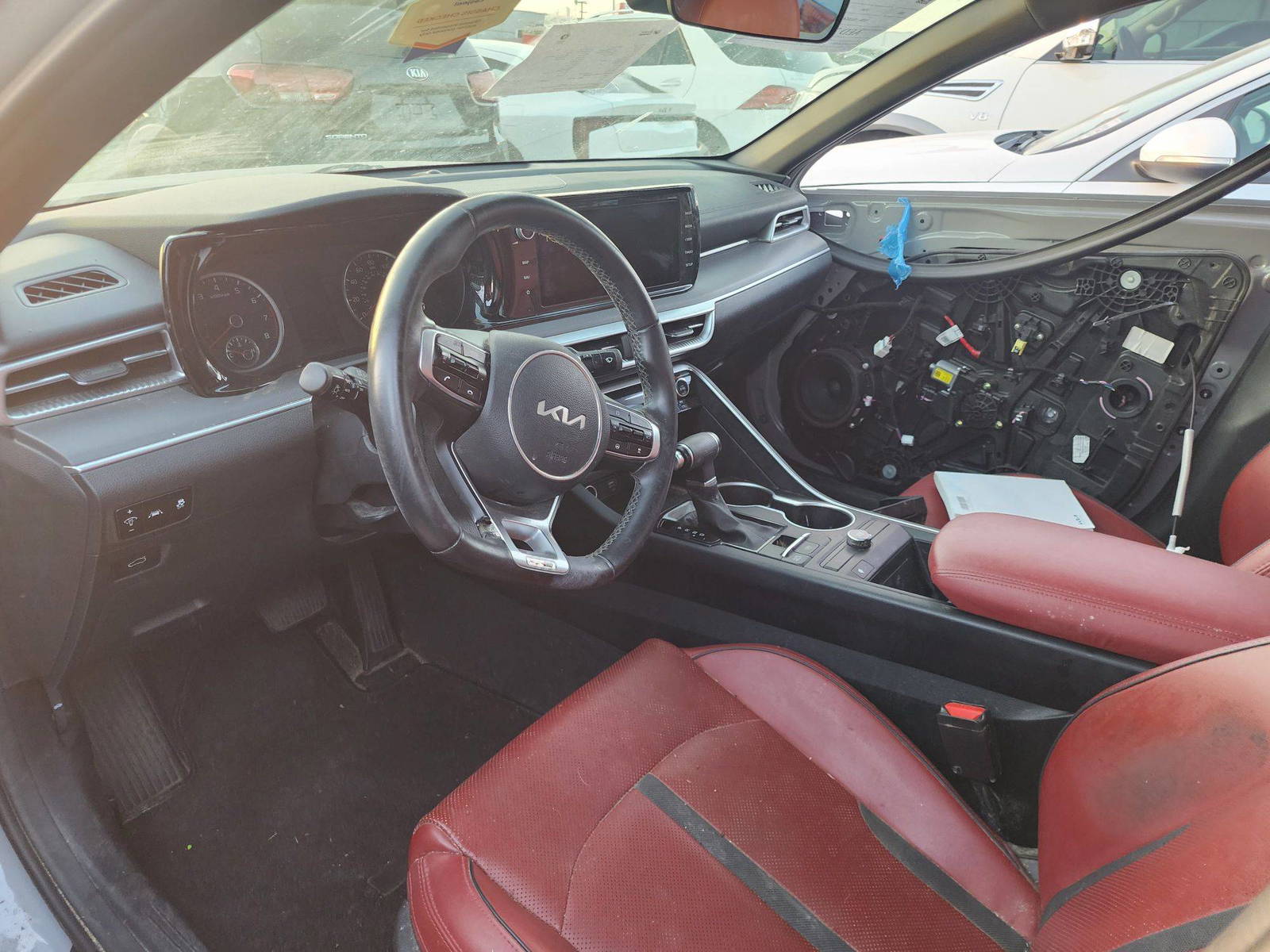 KIA K5 2022 - Marhaba Auction Used Cars - Image 8