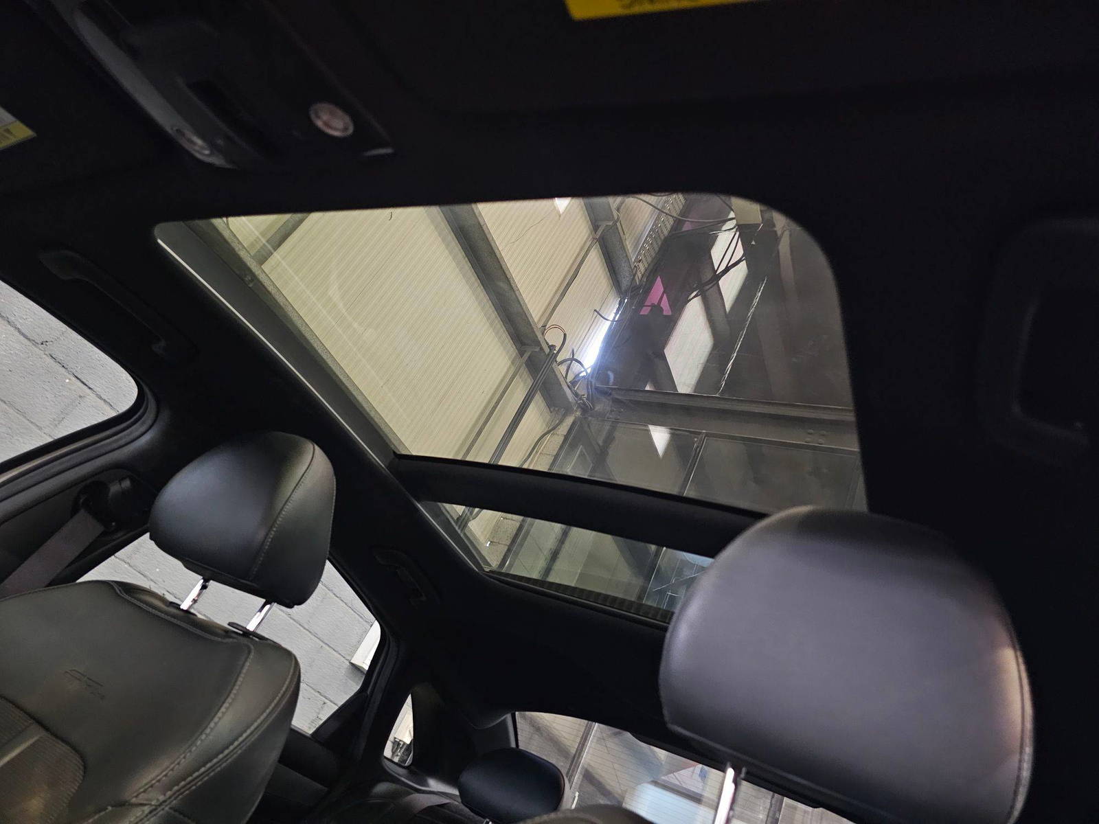 KIA K5 2023 - Marhaba Auction Used Cars - Image 10