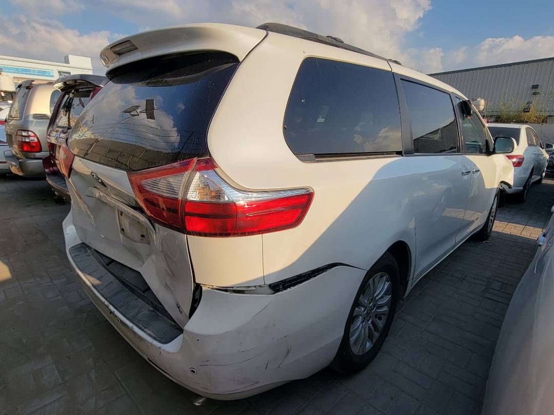 2015 TOYOTA SIENNA — 220222 Miles — Lot 632318 — Main - Marhaba Auctions Used Cars - Image 3