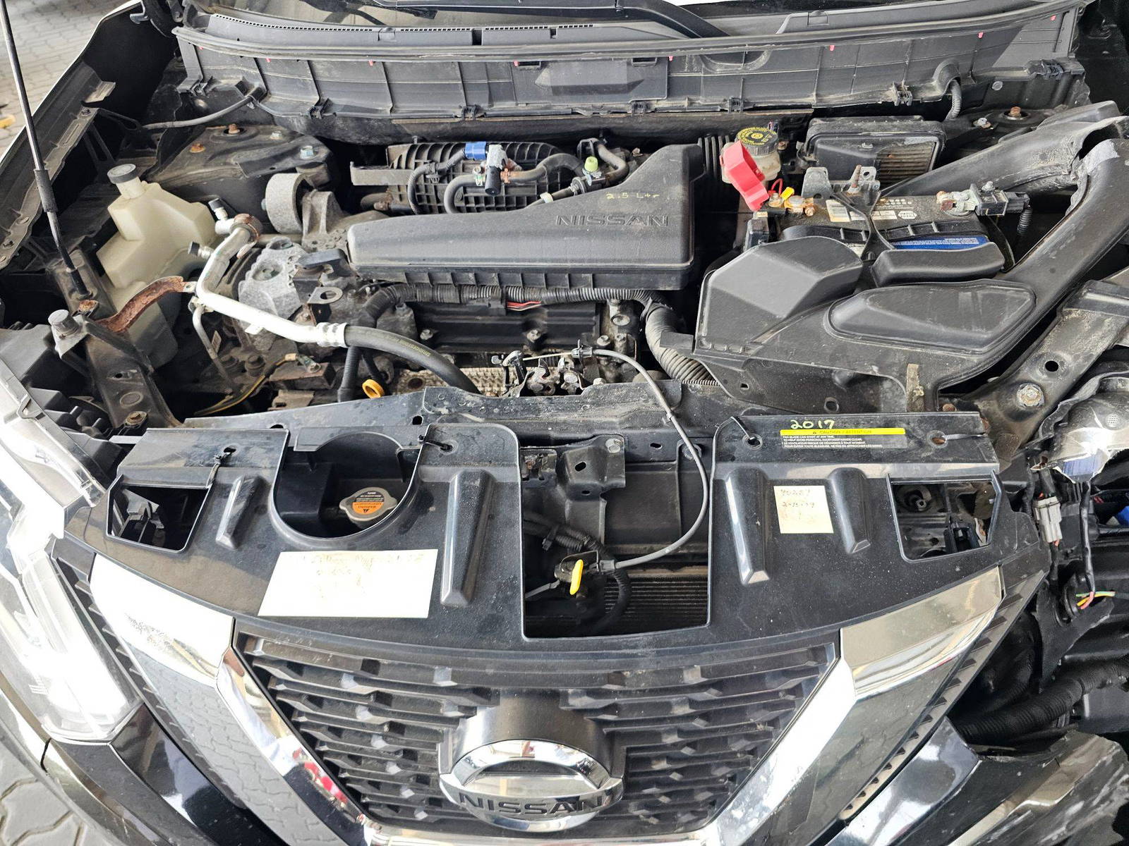 NISSAN ROGUE 2017 - Marhaba Auction Used Cars - Image 11